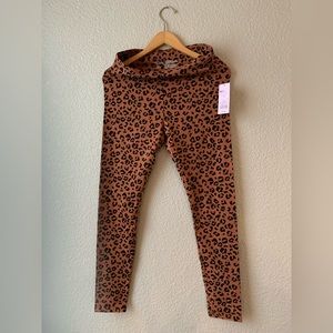 Wild fable cheetah print leggings